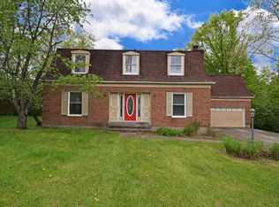 9571 Beech Dr, Cincinnati, OH 45231