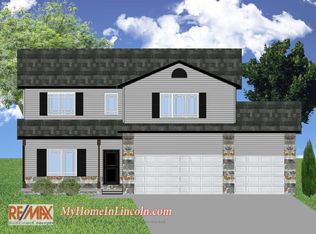 1225 SW Kelsey Cir, Lincoln, NE 68522