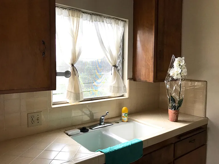 915 N Atlantic Blvd #B — Photo 6