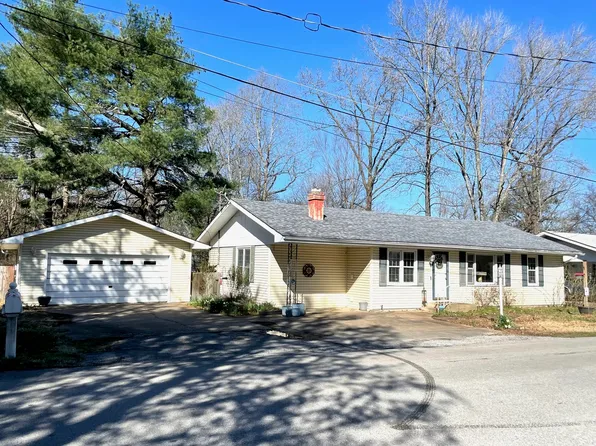 504 N Billy Bryan St, Carbondale, IL 62901