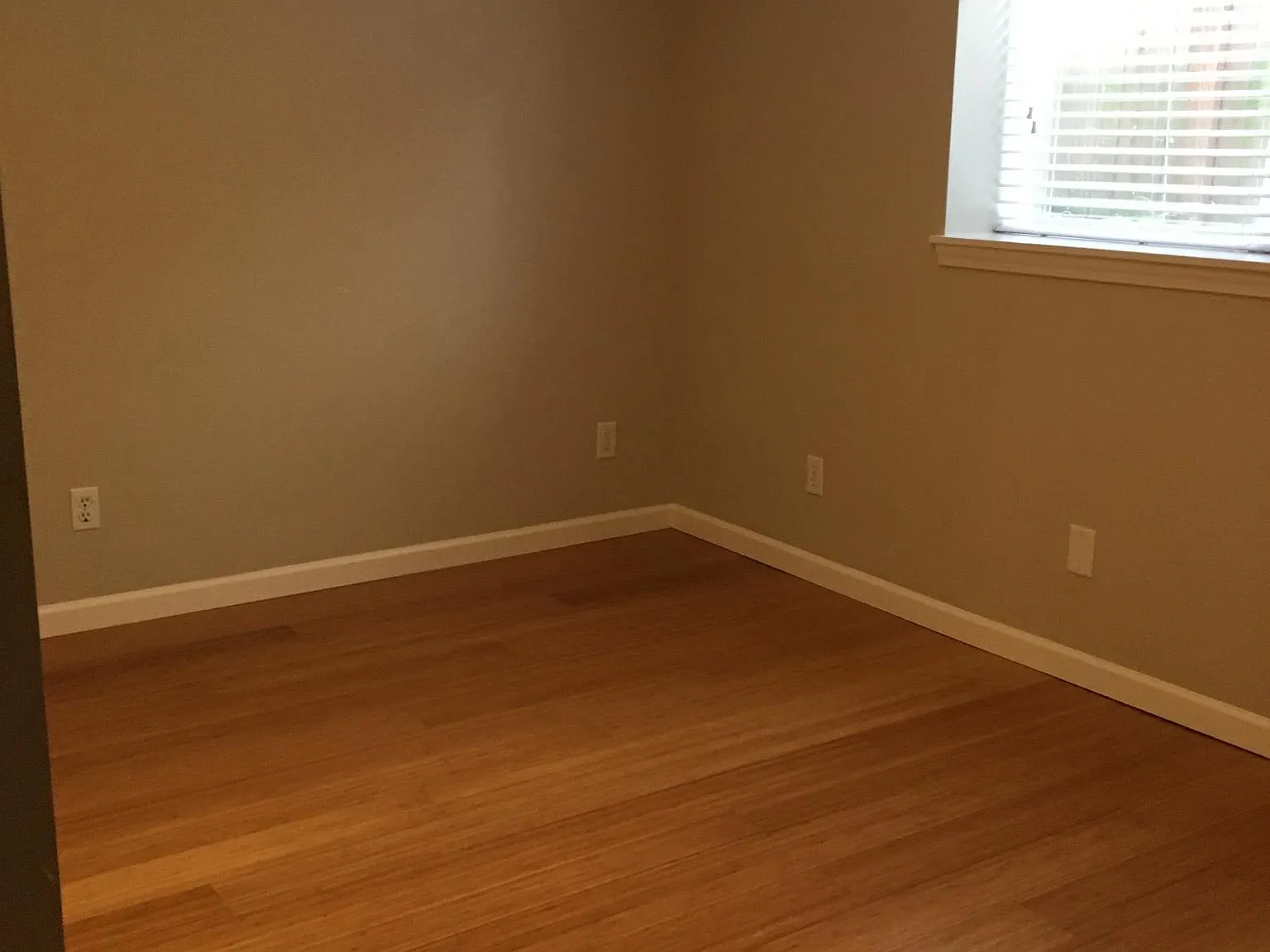 2 bed, 650 sqft, $1,850 — Photo 3