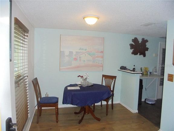 3rd image of 1013 Crane Ct
