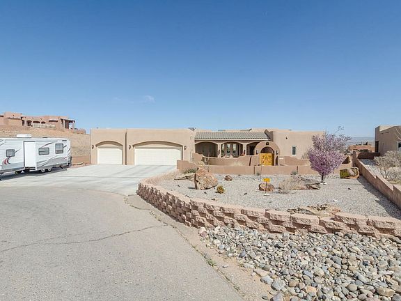 3118 Campeche Rio Rancho NM-large-002-Ex