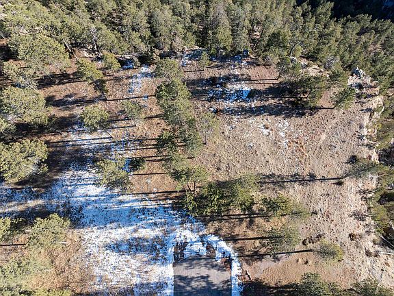 4th image of 484 Eagle Cliff Dr