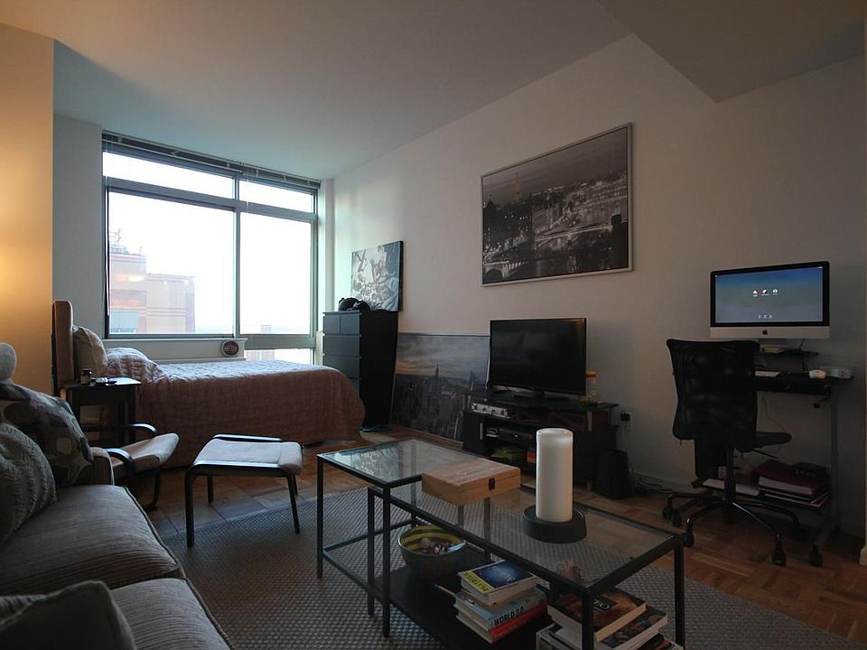 1st image of 505 W 37th St APT 814