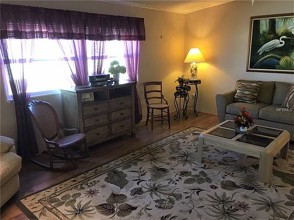 4th image of 3504 Mary Pl #502