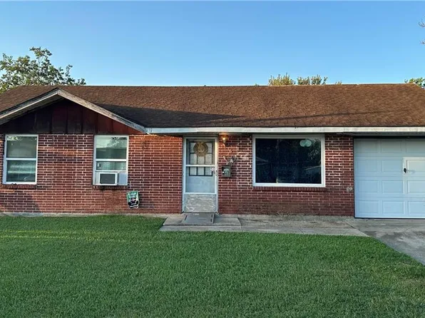 6 Woodberry Ln, Gretna, LA 70053