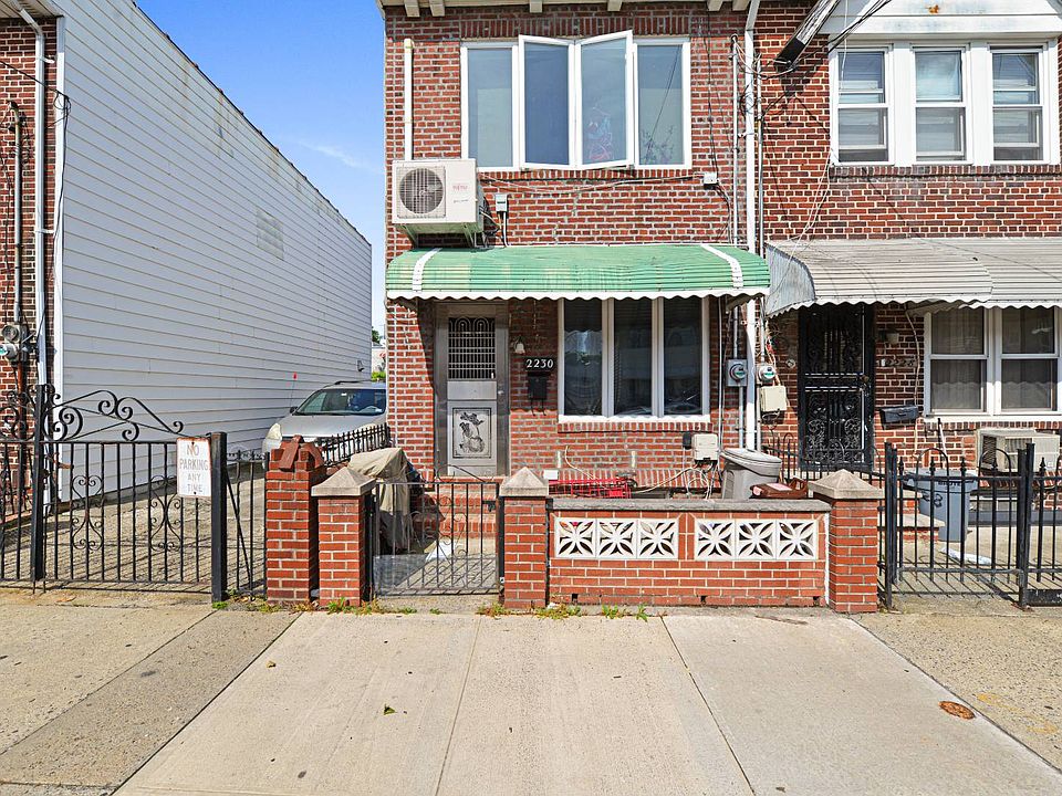 2nd image of 2230 W 7th St