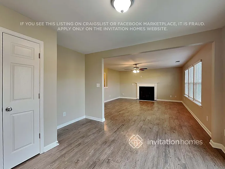 925 Donington Cir — Photo 6