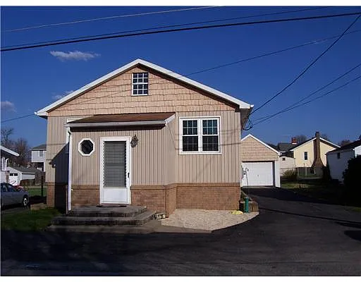 125 Shady Ave photo 1