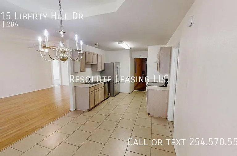1815 Liberty Hill Dr — Photo 11