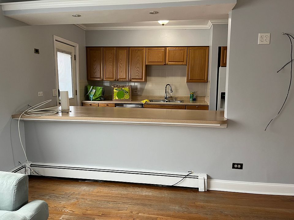 Kitchen Counter Space