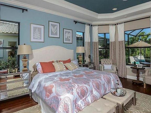 4th image of 8706 Serano Villa Dr
