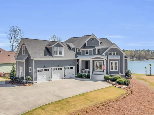 320 Commonwealth Dr, Ninety Six, SC 29666