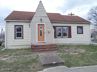 714 S 24th St #2320, Mount Vernon, IL 62864