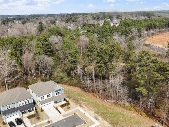 541 Roycroft Dr, Wake Forest, NC 27587