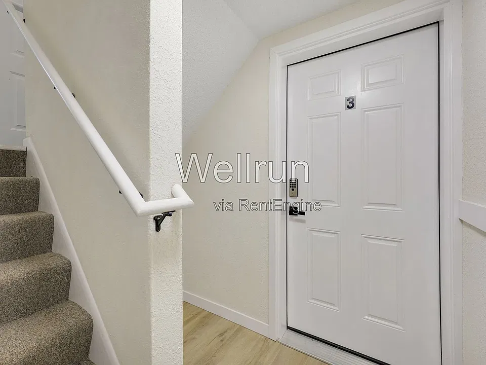 604 Oakdale Ave #3