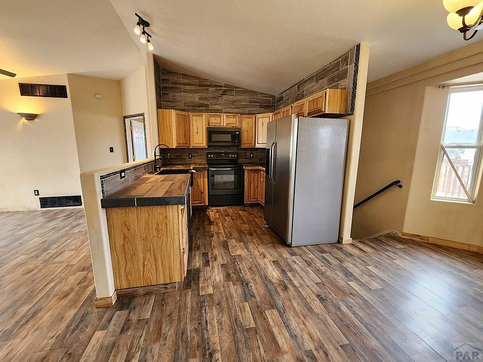 722 S Legend Ln, Pueblo West, CO 81007 | Zillow