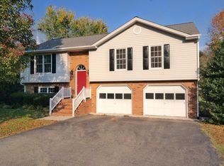 34 Harvest Ln, Daleville, VA 24083