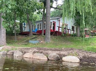 1204 Guinan Rd, Chelsea, MI 48118