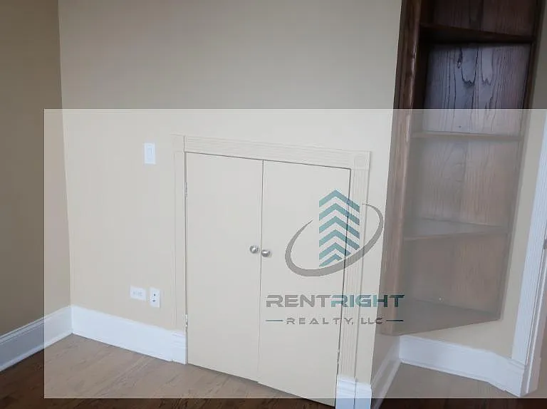 1361 N Ashland Ave #2F — Photo 17