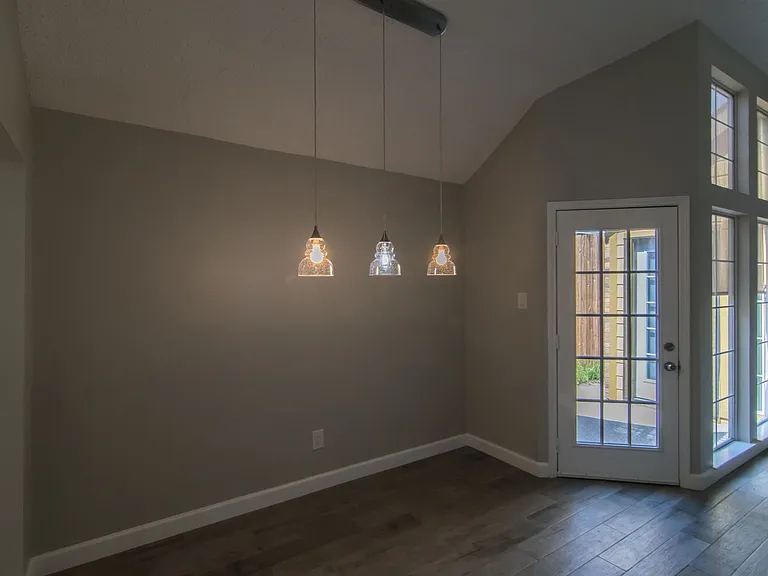 3142 Royal Gable Dr — Photo 9