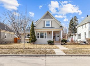 1018 4th St N, Fargo, ND 58102