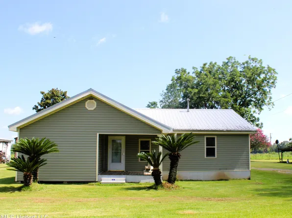 3160 Stonecypher Rd, Lucedale, MS 39452