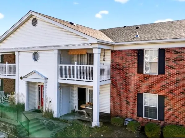 4314 Forder Gardens Pl APT B, Saint Louis, MO 63129