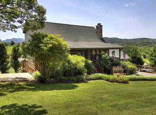 3310 Robeson Rd, Sevierville, TN 37862