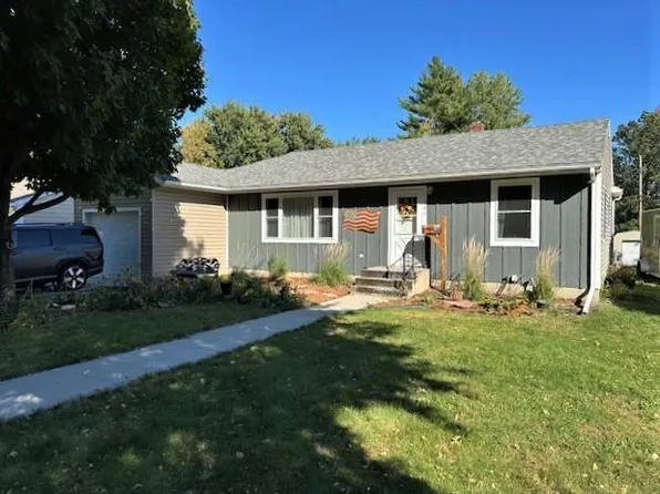 606 S 11th St, Montevideo, MN 56265