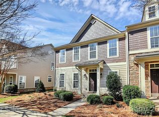 8335 Viewpoint Ln, Cornelius, NC 28031