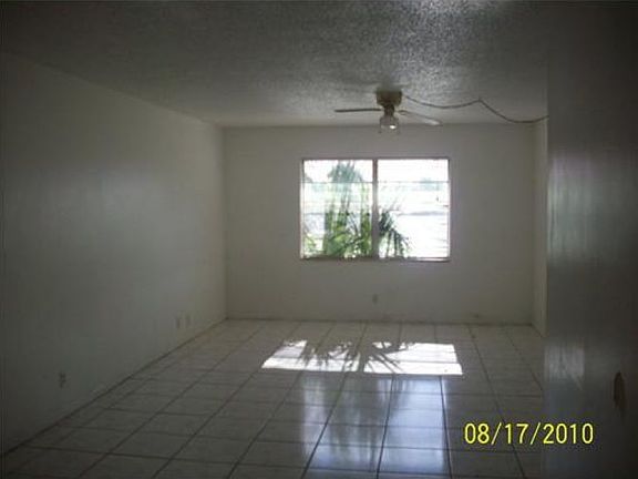 3rd image of 1200 SW 50th Ave APT 210