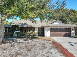 211 Doverwood Rd, Fern Park, FL 32730