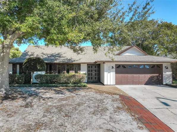 211 Doverwood Rd, Fern Park, FL 32730