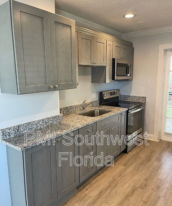 1st image of 6363 Gateway Ave