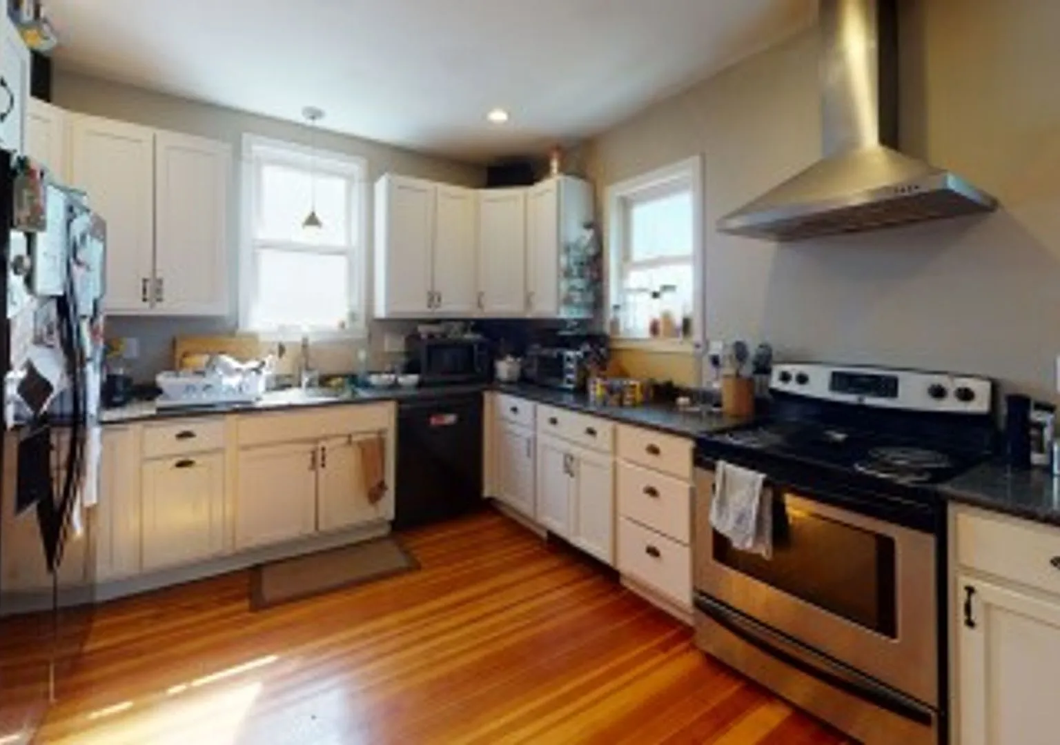 70 Larch St — Photo 3