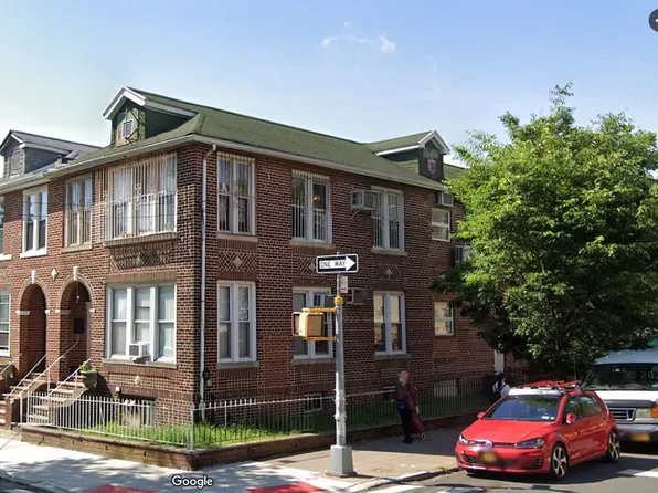 902 45th St #F, Brooklyn, NY 11219