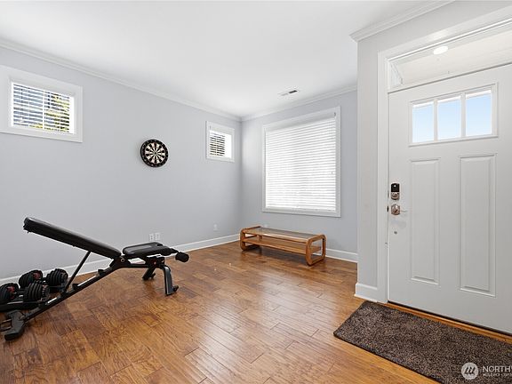 5th image of 19221 134th Street E