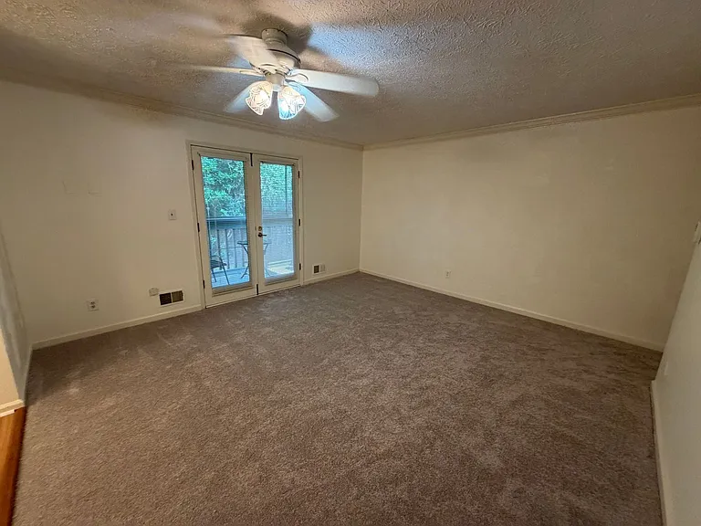 878 Lake Hollow Blvd SW — Photo 11