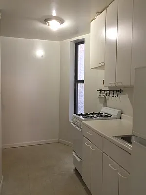 Rented by AJ Clarke | media 23