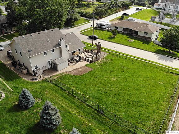 2nd image of 1424 1st Ave