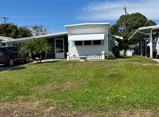 7029 SE Ridgeway Ter, Hobe Sound, FL 33455
