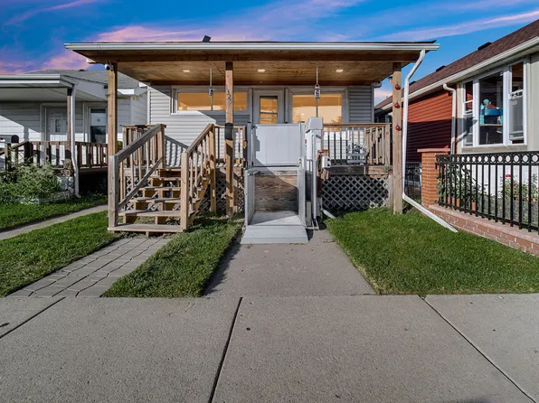 1325 Truman St, Hammond, IN 46320