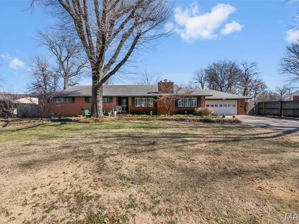 928 E Baker Dr, Kennett, MO 63857