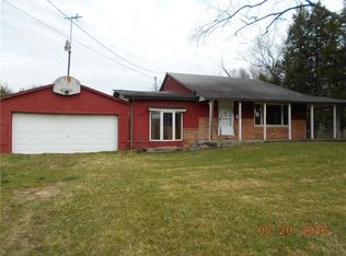 7327 Vine St, Enon Valley, PA 16120