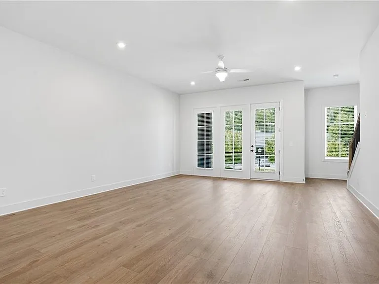 2597 Mackintosh Ct NW — Photo 5