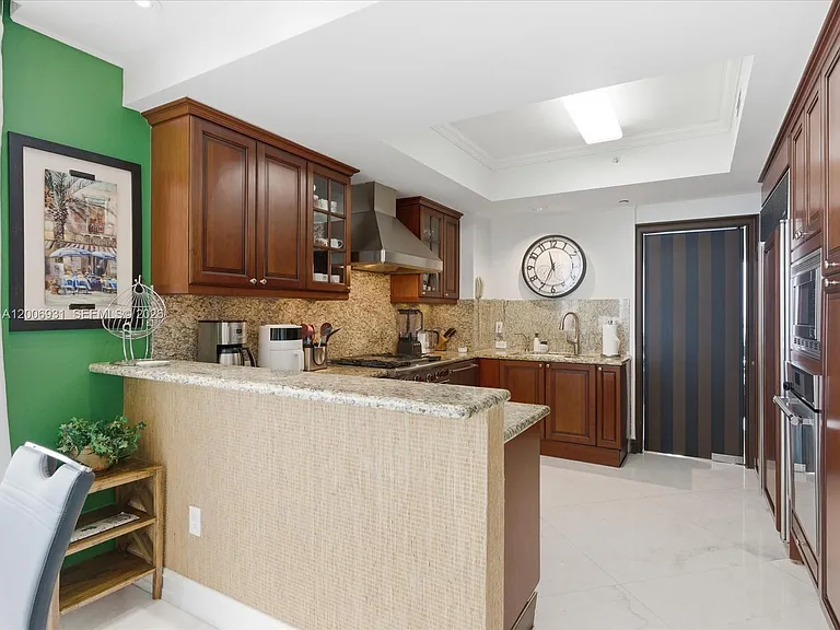 17875 Collins Ave #1501 — Photo 17