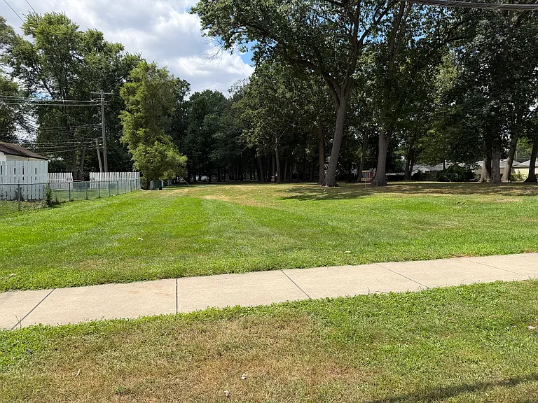 27843 Park Ct — Photo 7