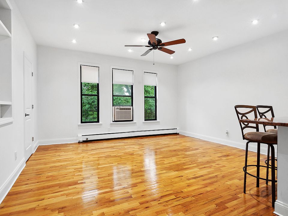 1st image of 72 President St #16B2